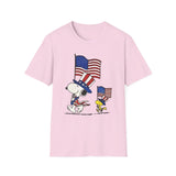 USA Snoopy Patriot - Softstyle T-shirt