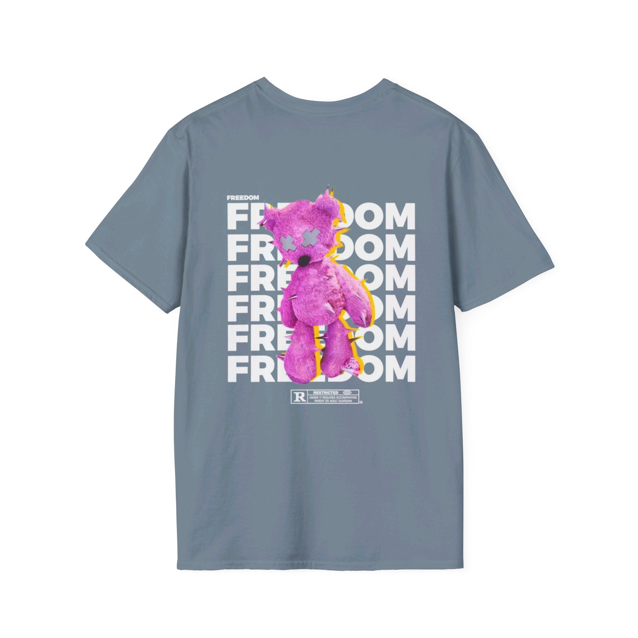 Freedom Bear backside - Softstyle T-Shirt